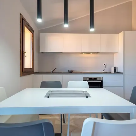 House Of Lens Golfo Aranci