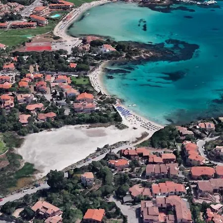 House Of Lens Apartment Golfo Aranci