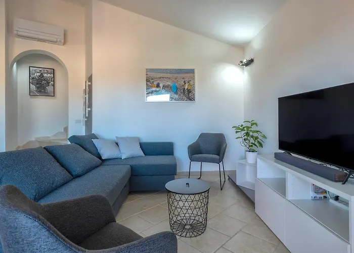 House Of Lens Apartman