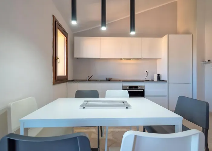 House Of Lens Golfo Aranci