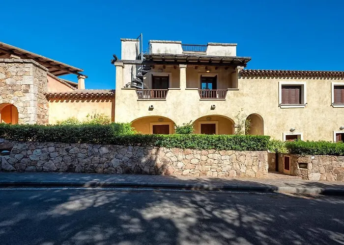 House Of Lens * Golfo Aranci